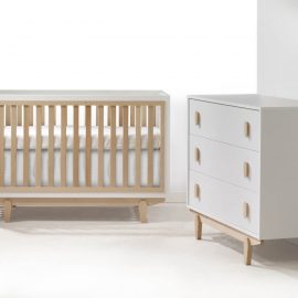 Tate Convertible Crib and 3 Drawer Dresser - XL in White/Natural