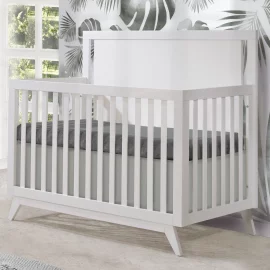 Sissi Convertible Crib in White (wood grain)